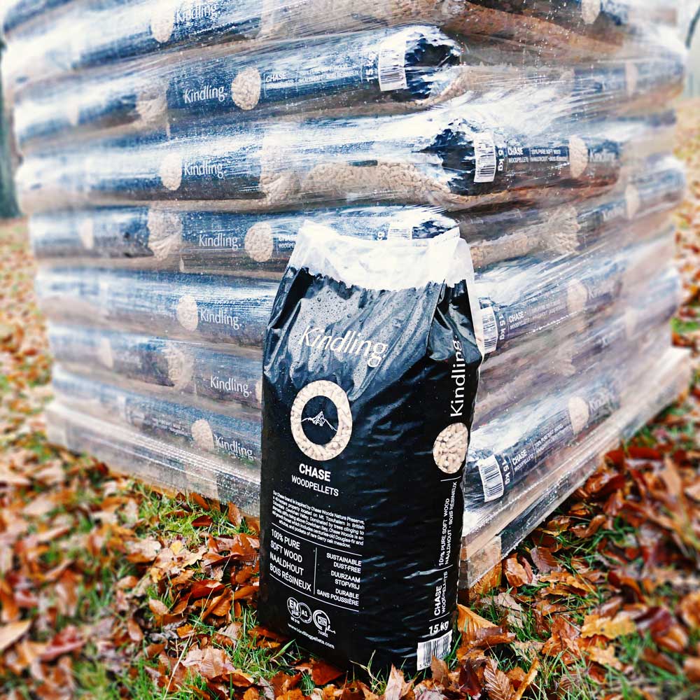PELETY NA PODPALOVÁNÍ CHASE – 100% měkké dřevo 72 pytlů - Obrázek 2