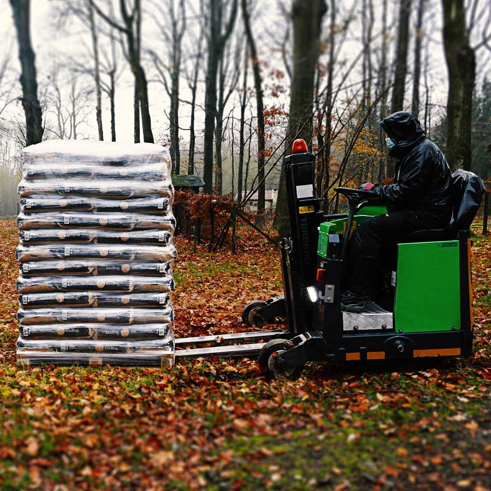 PELETY NA PODPALOVÁNÍ CHASE – 100% měkké dřevo 72 pytlů - Obrázek 3